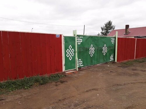 Ханхонгор сум 100 жилийн ойгоо угтан айлууд ААН-үүдийнхээ хашааг 420 саяар ШИНЭЧИЛНЭ